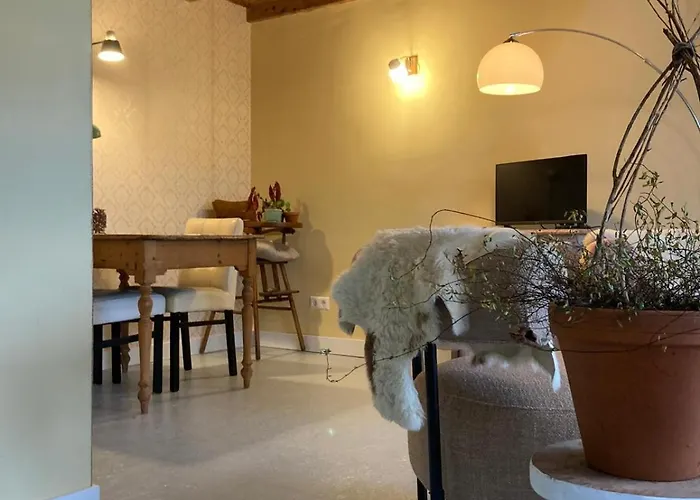 Semesterbostad Pluk Het Geluk Laag-Soeren