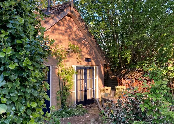 Pluk Het Geluk בית נופש